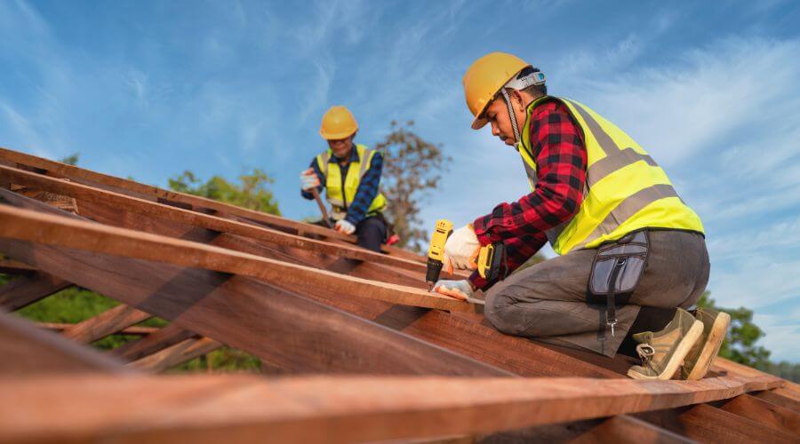Professional gutter cleaning in Arapahoe, WY